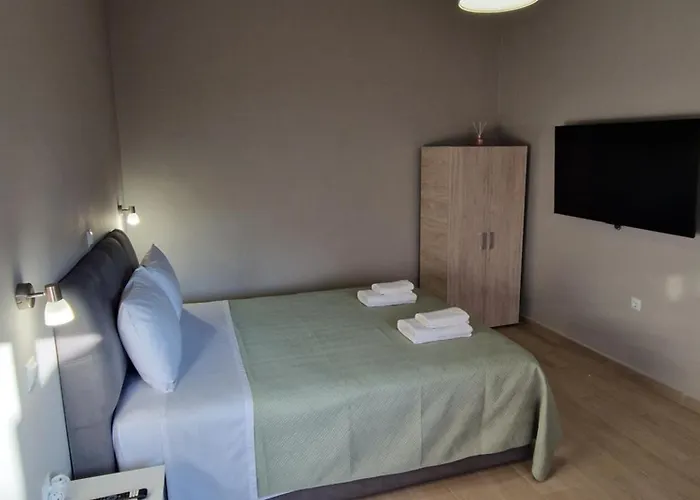 Flyhome Apartment Near The Airport